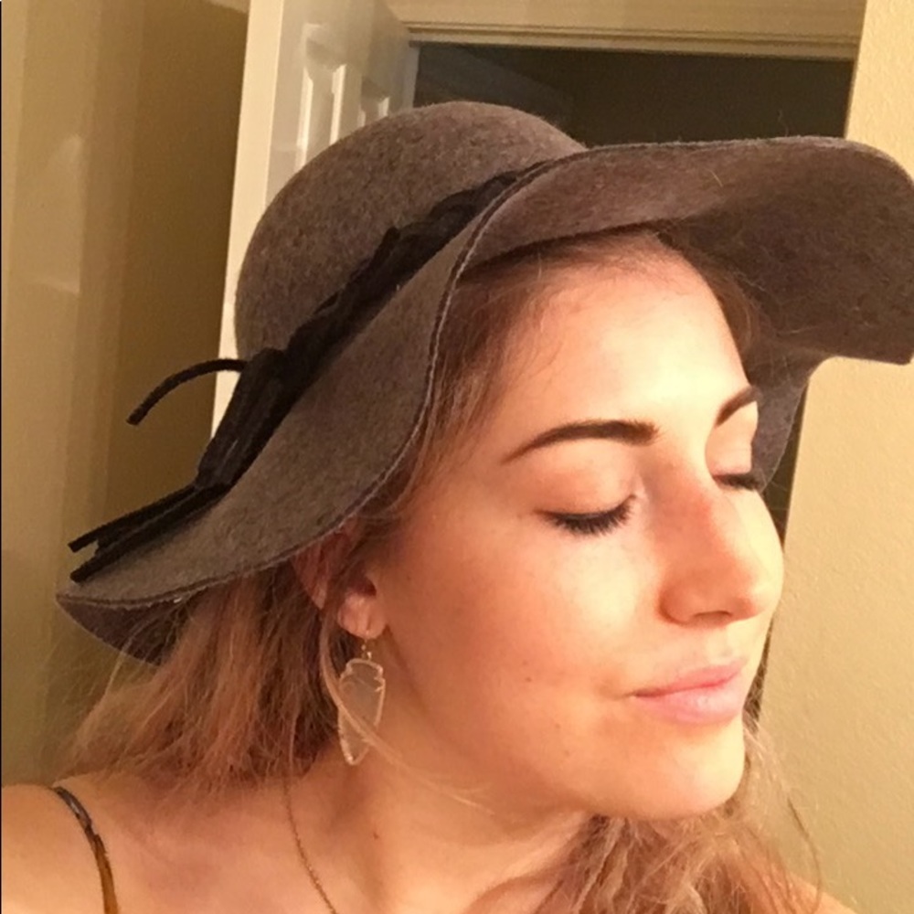 Wool Gray Floppy Hat - image 3